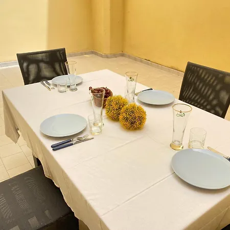 Scirocco House Apartment *